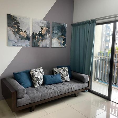Sea View Water Theme Park At Swiss Garden Residence - 2 Bedroom Apartment 关丹 外观 照片