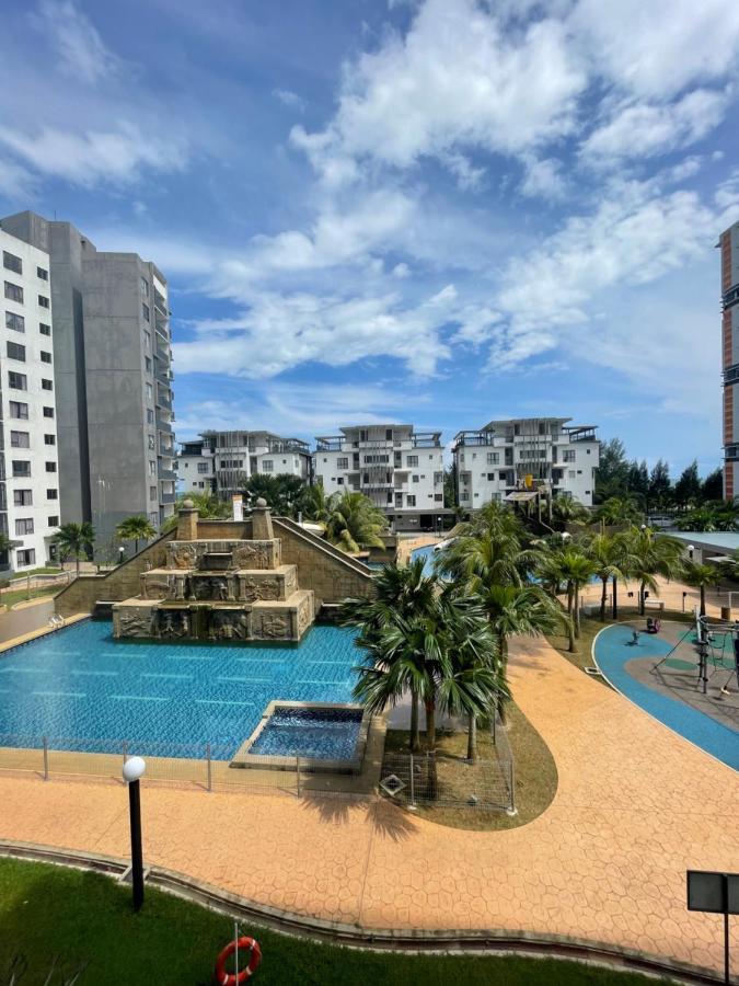 Sea View Water Theme Park At Swiss Garden Residence - 2 Bedroom Apartment 关丹 外观 照片